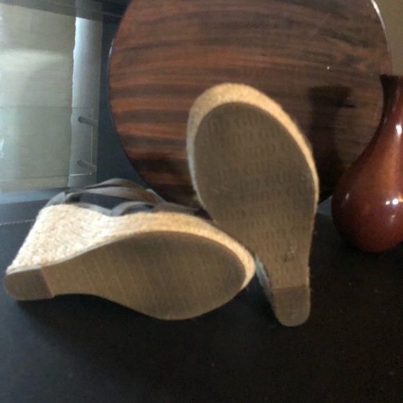 Guess Sandals (Army Green) - Picture 4 of 4